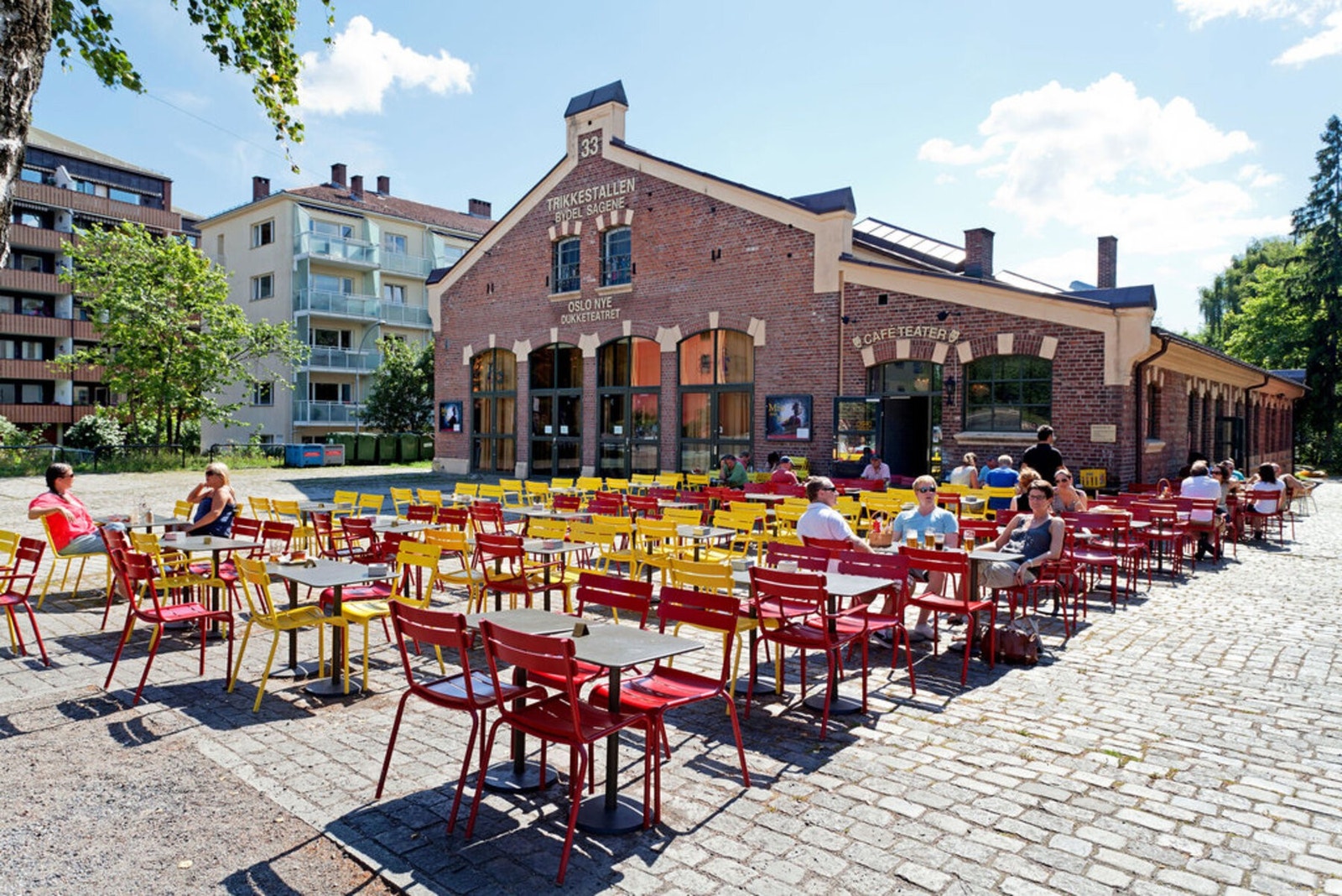 Trikkestallen. Galleribilde