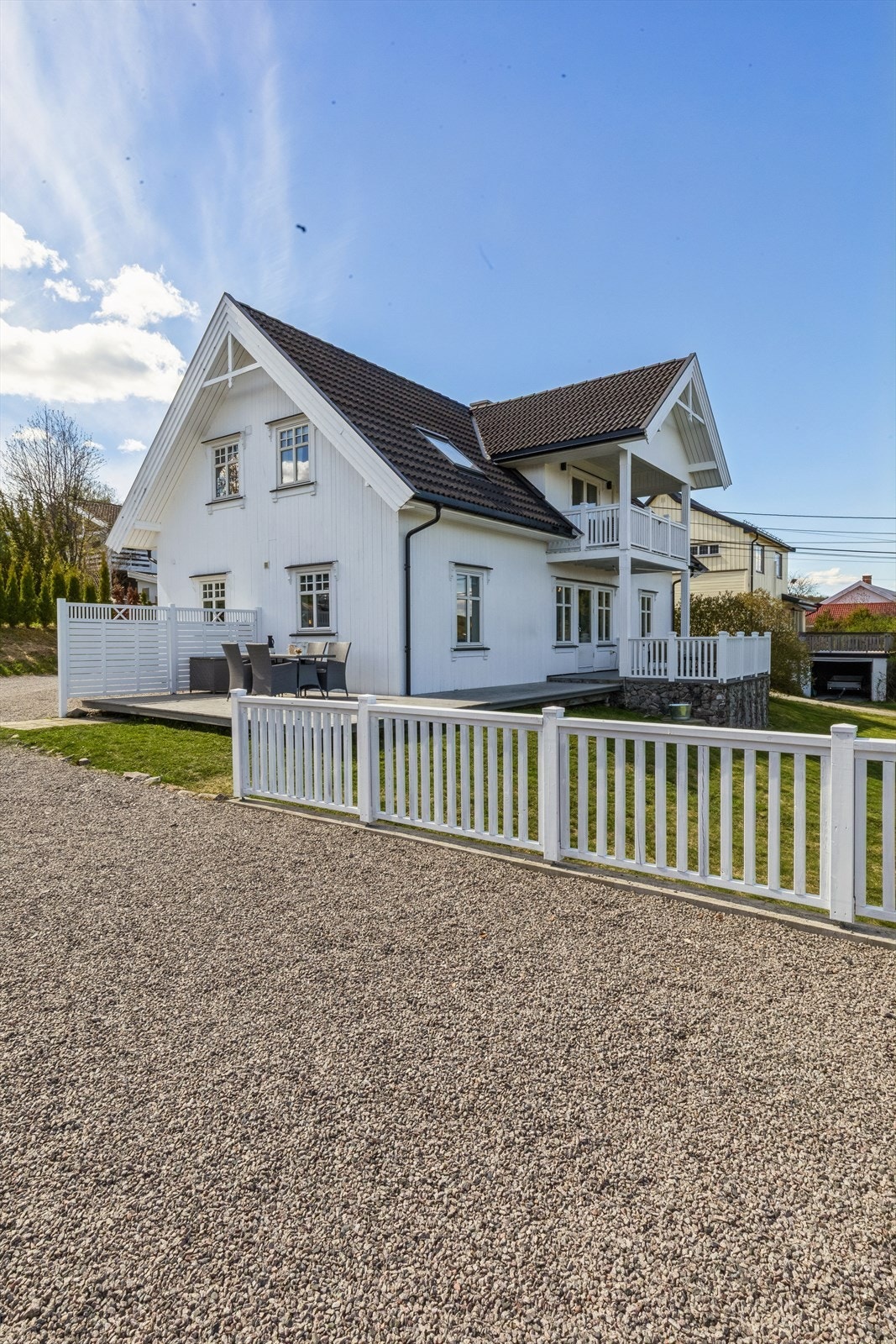 Boligen ble utvendig rehabilitert i 2008/2009 med ny kledning og tak. Galleribilde
