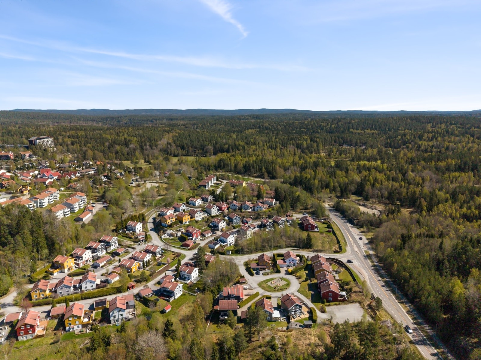 Oversiktsbilde over området. The Well øverst til venstre i bildet Galleribilde