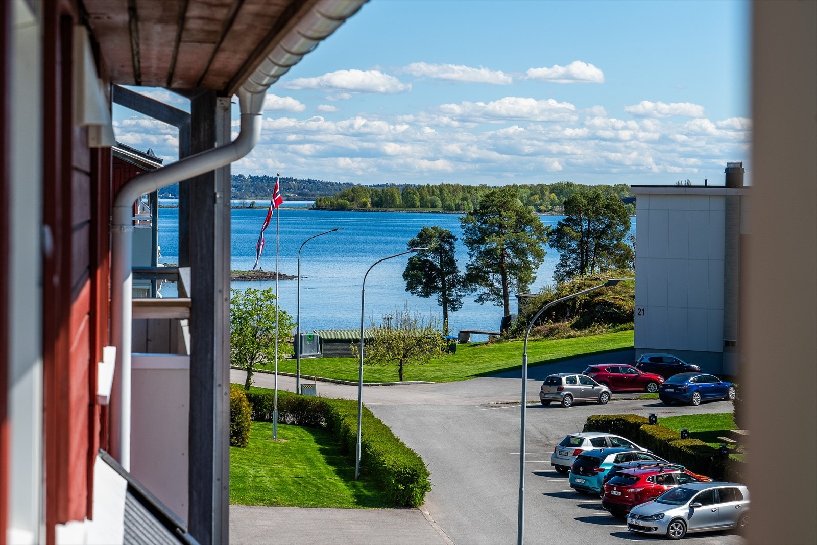 Området er trygt, sikkert og vennlig, med lite støy. Galleribilde