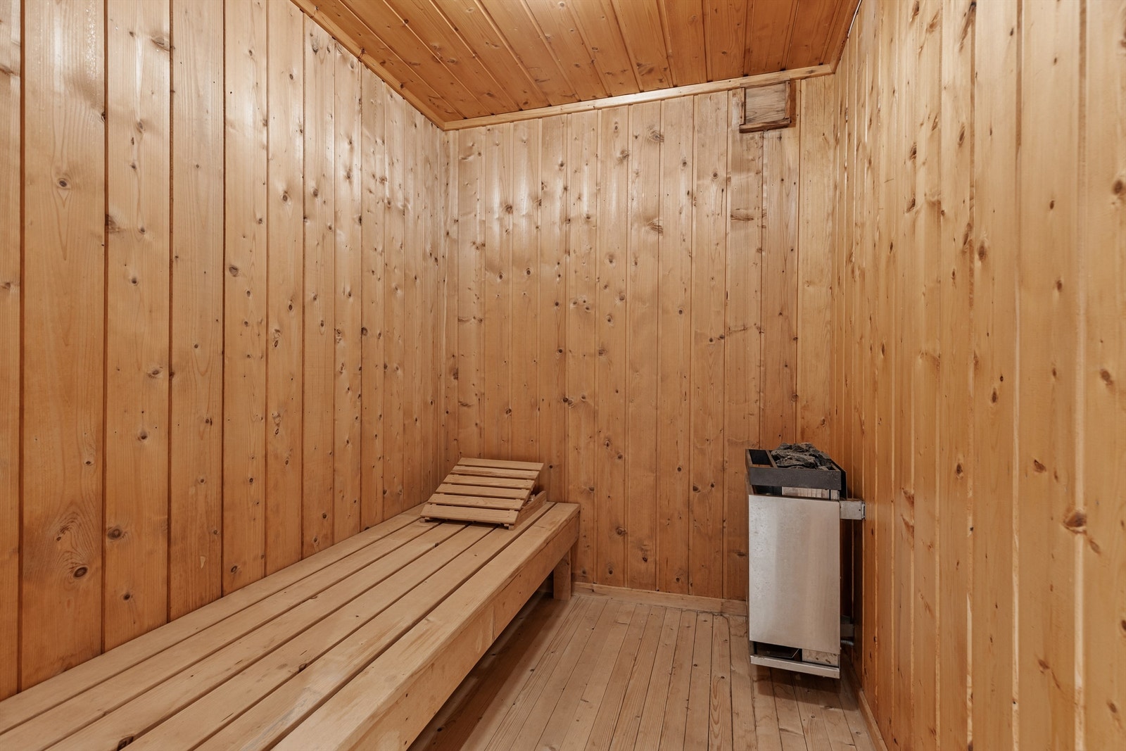 Badstuen med tilgang fra badet. Galleribilde