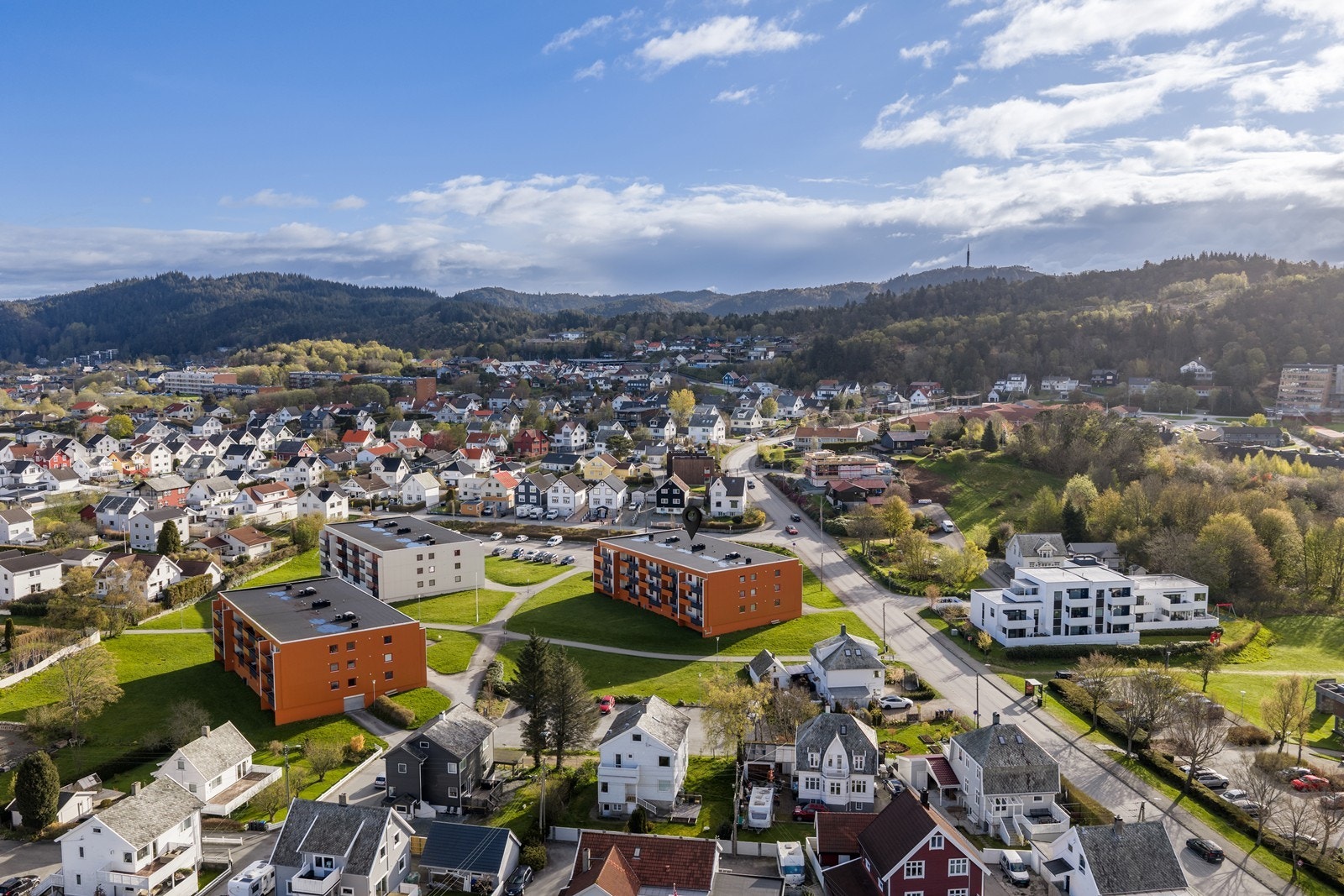Byggets fasade er rehabilitert i regi av borettslaget for ca. to år siden Galleribilde