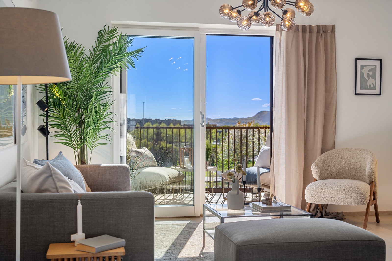 Velkommen til
Nansenløkka 36 v/Kim Nordtorp i PrivatMegleren Bærum. Foto: Andreas Wiig Galleribilde
