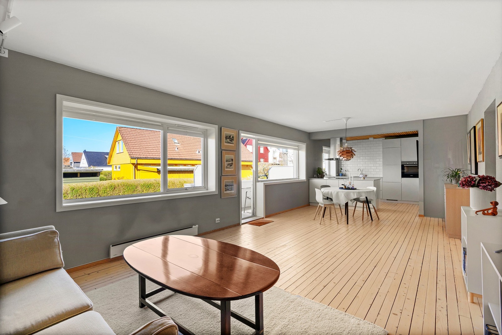 Michael R. Myhre presenterer Seehusens gate 52A! | Fotograf Arve Gravdal. Galleribilde