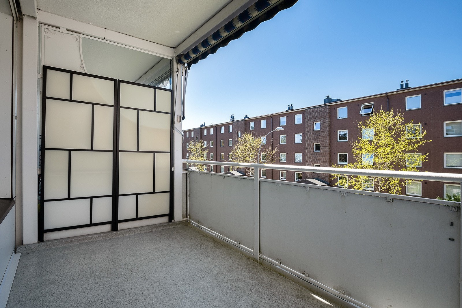 Vestvendt balkong på 8 kvm Galleribilde