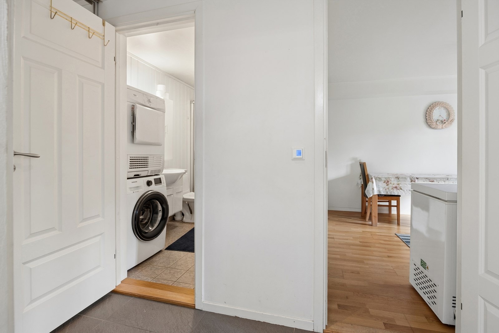 Gang, bad, kjøkken hybel Galleribilde