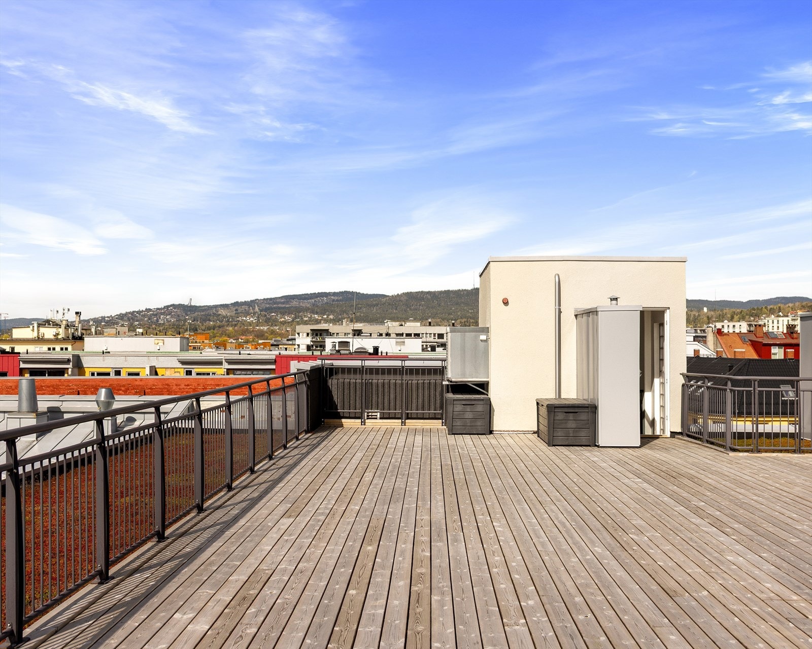 Borettslaget byr på felles takterrasse med gode solforhold. Galleribilde