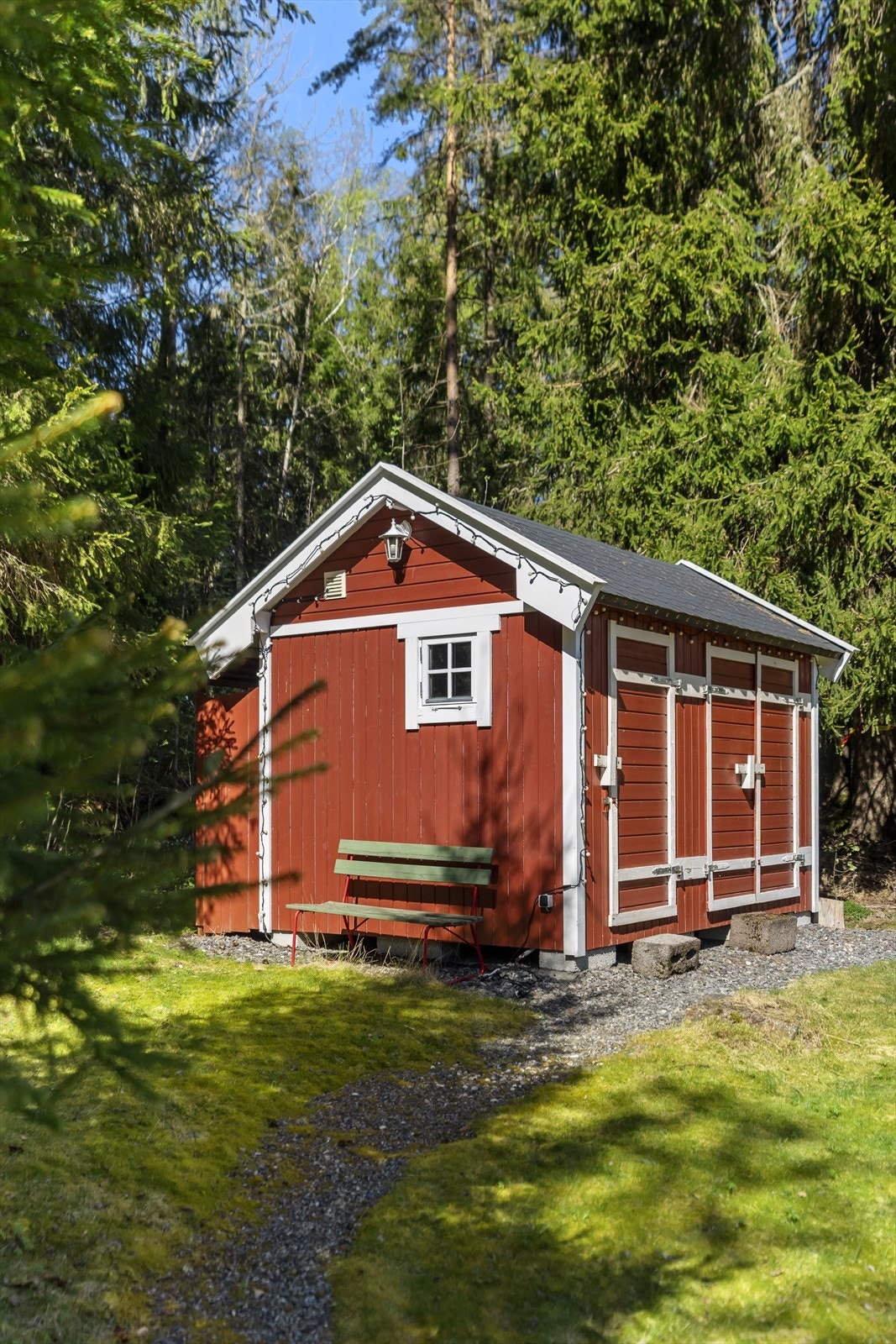 Frittstående bod med 2 bodrom Galleribilde