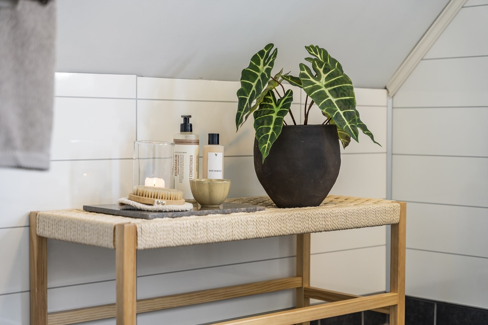 Detaljer fra badet i andre etasje. Galleribilde
