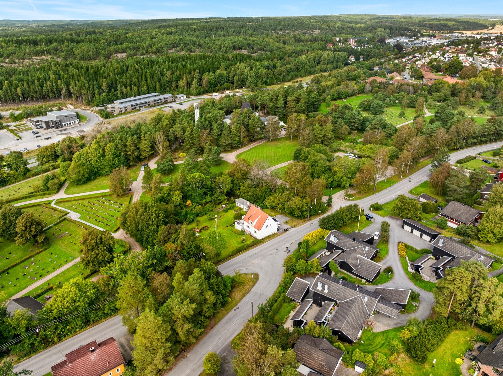 Enkel adkomst til Fredrikstad sentrum, som er kun 5 minutter unna med bil. Galleribilde