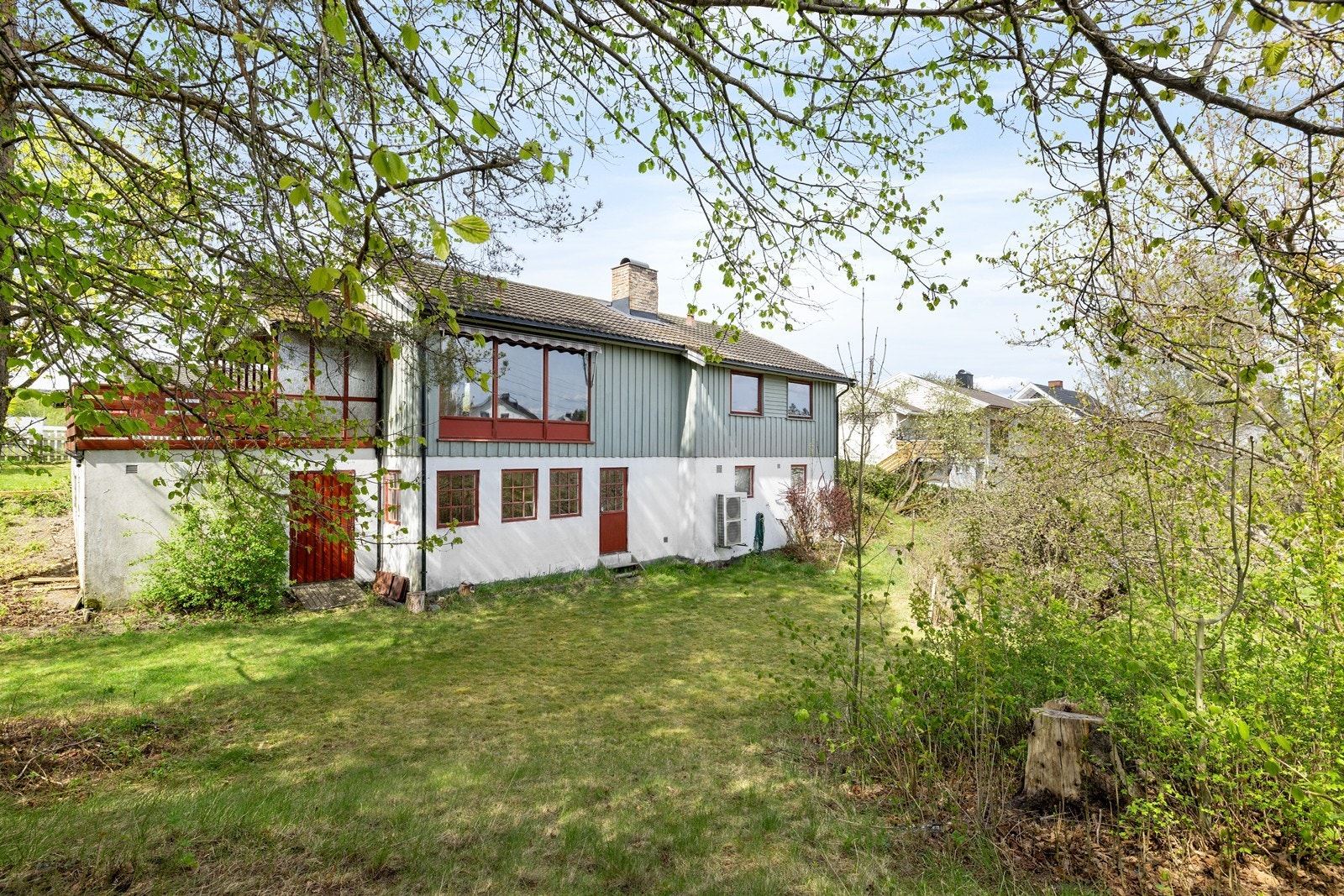 Fra husets bakside er det tilgang til en ekstern bod på 24 m². Galleribilde