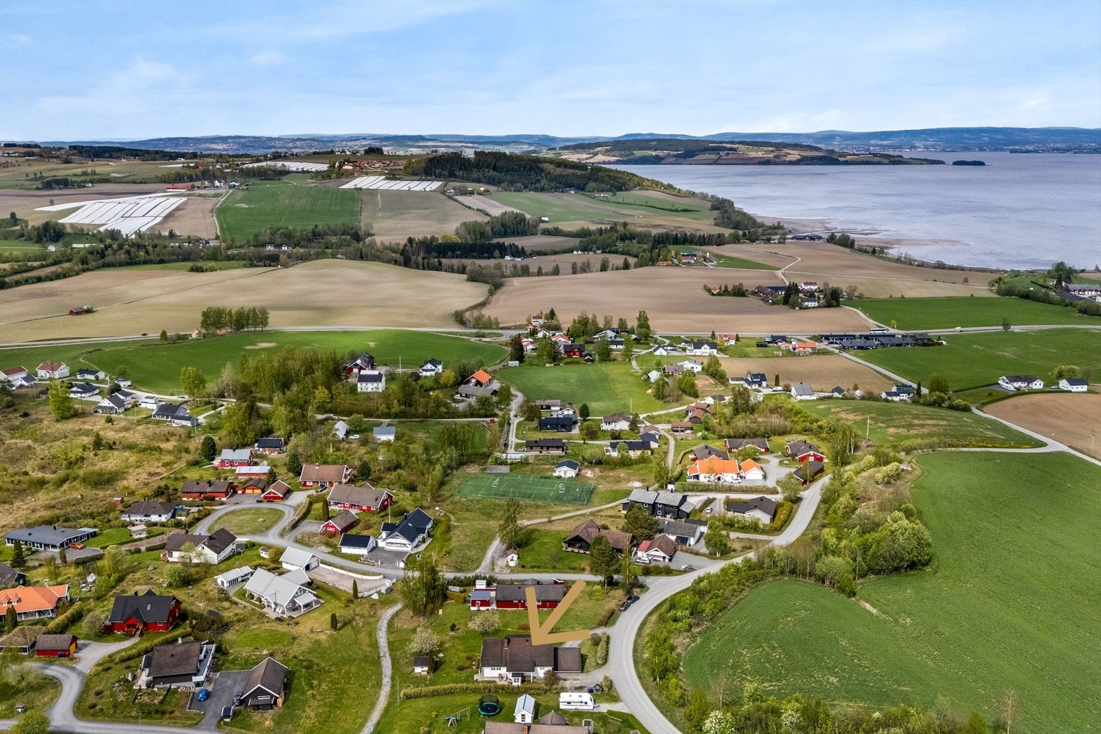 Dronebilde av ditt nye nabolag på Helgestadfeltet. Galleribilde