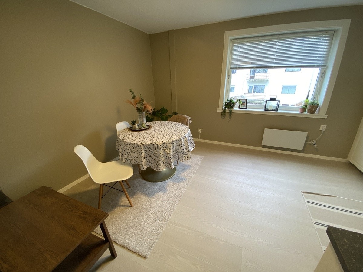 Stue/kjøkken Galleribilde
