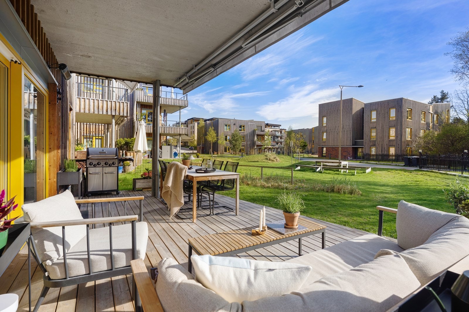 Utsikt ut over nærområdet. Galleribilde