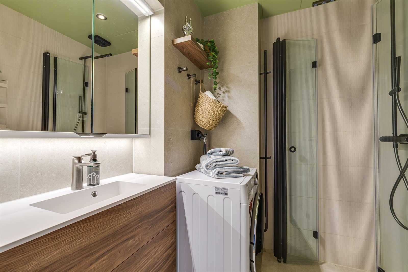 Badet ble oppgradert i regi av borettslaget i 2022 av Romerike Bad Galleribilde
