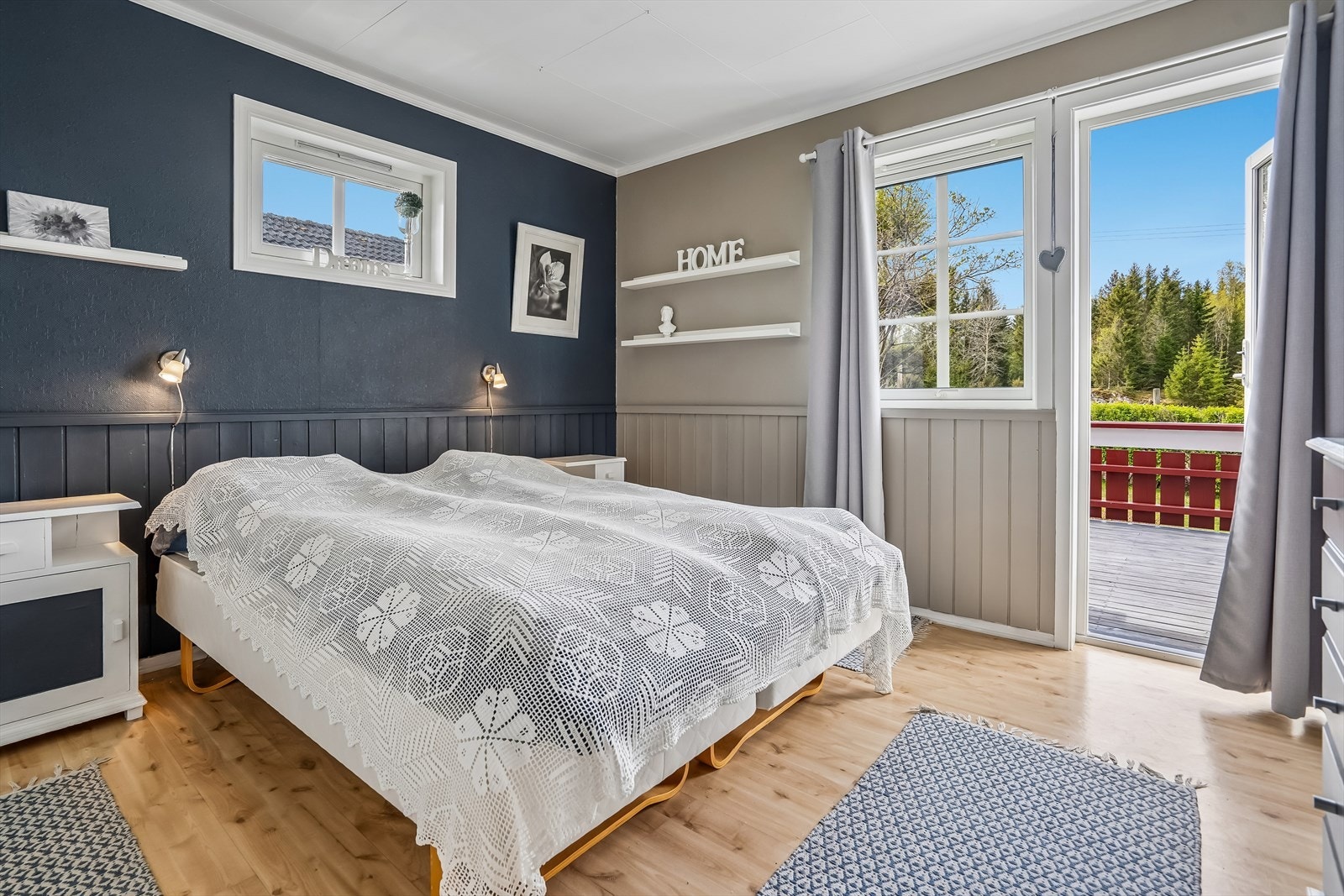 Her er det også utgang til terrassen Galleribilde