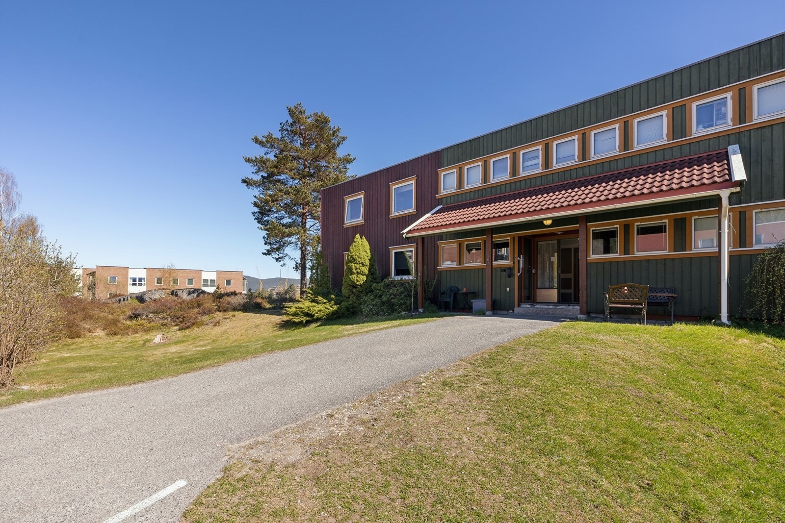 Fasade inngangsparti. Galleribilde