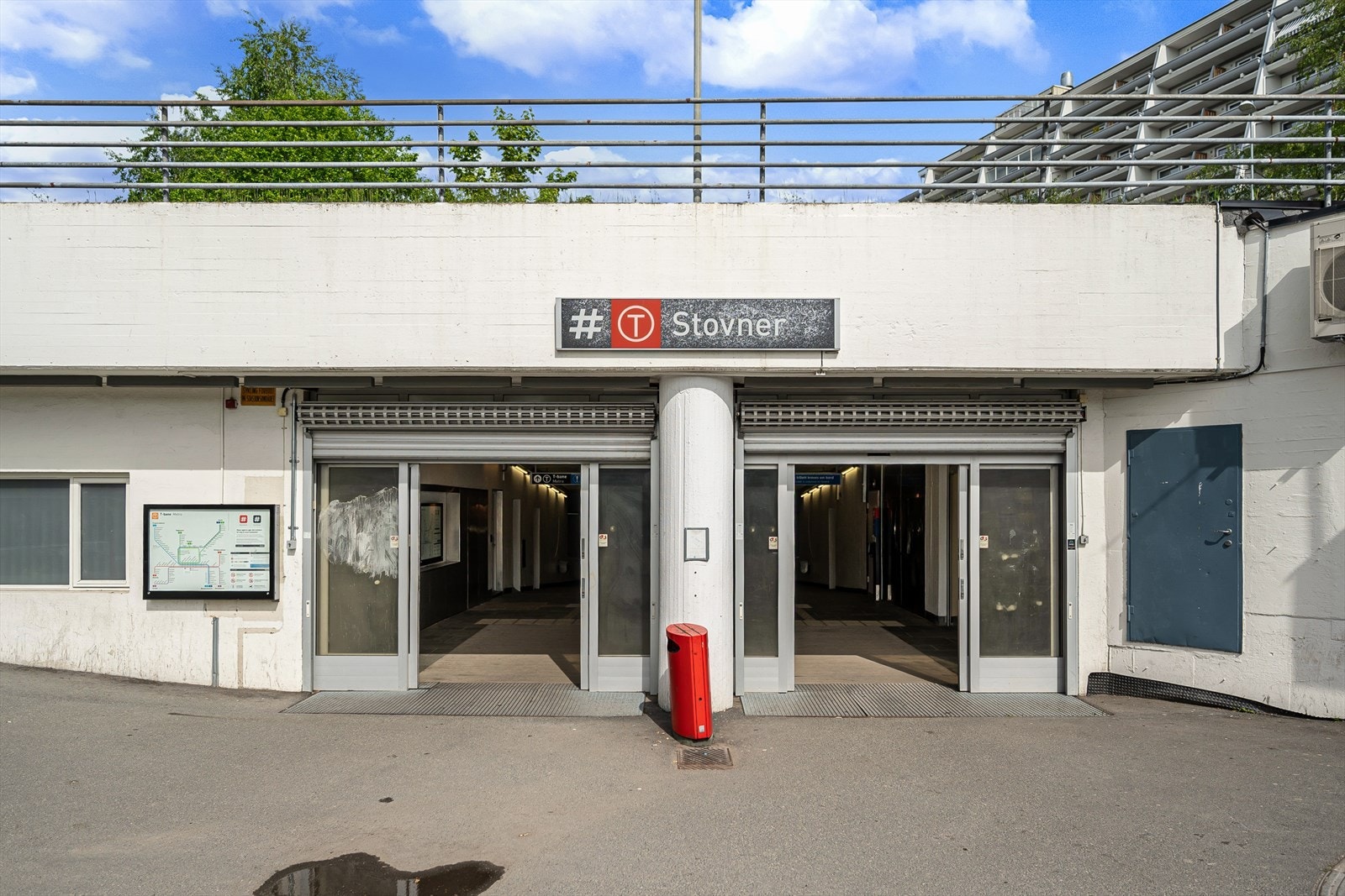 Fra Vestli T-banestasjon, ca. 8 minutters gange unna, er du effektivt koblet til sentrum. Galleribilde