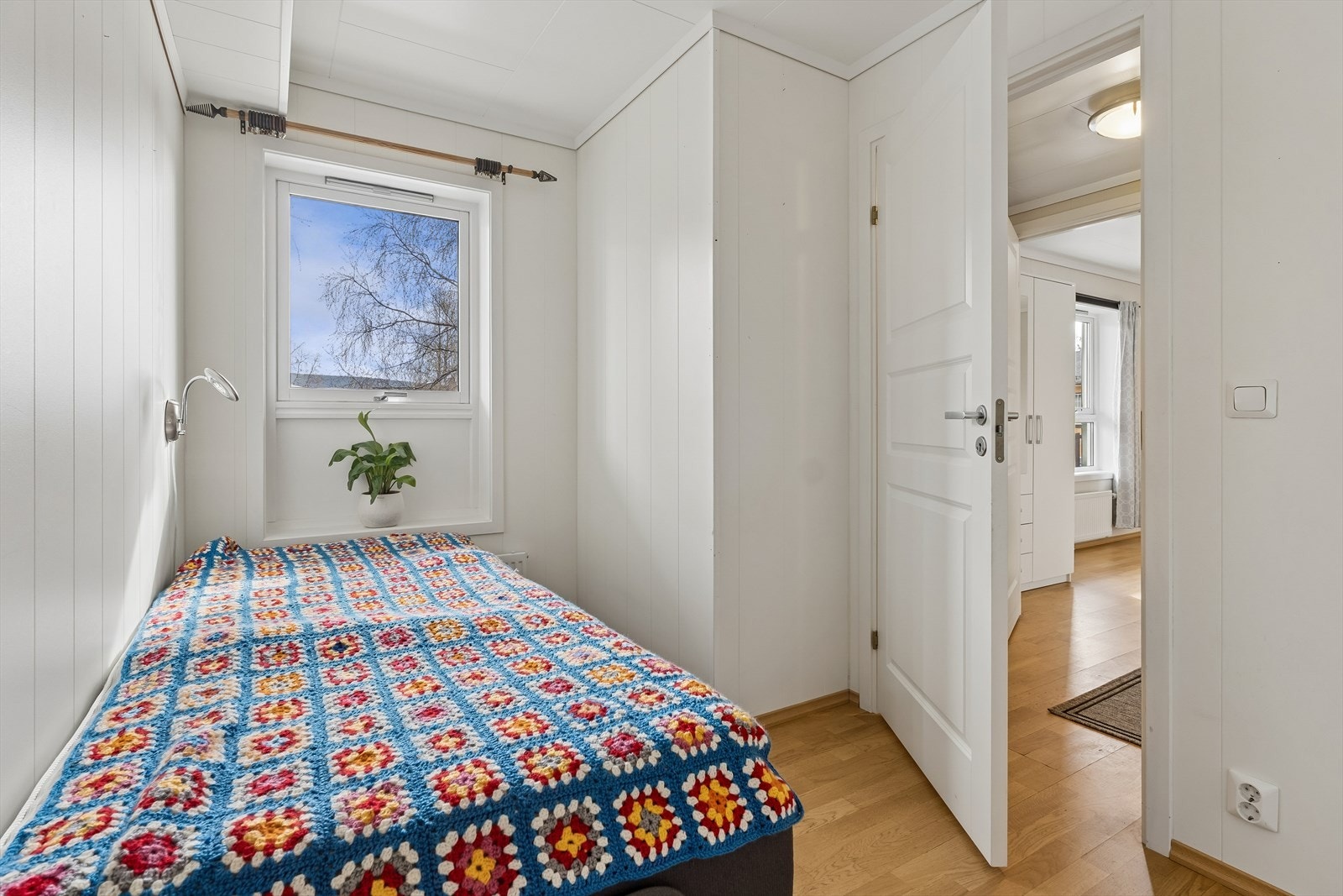 Det andre soverommet egner seg godt som barnerom, gjesterom eller kontor. Galleribilde
