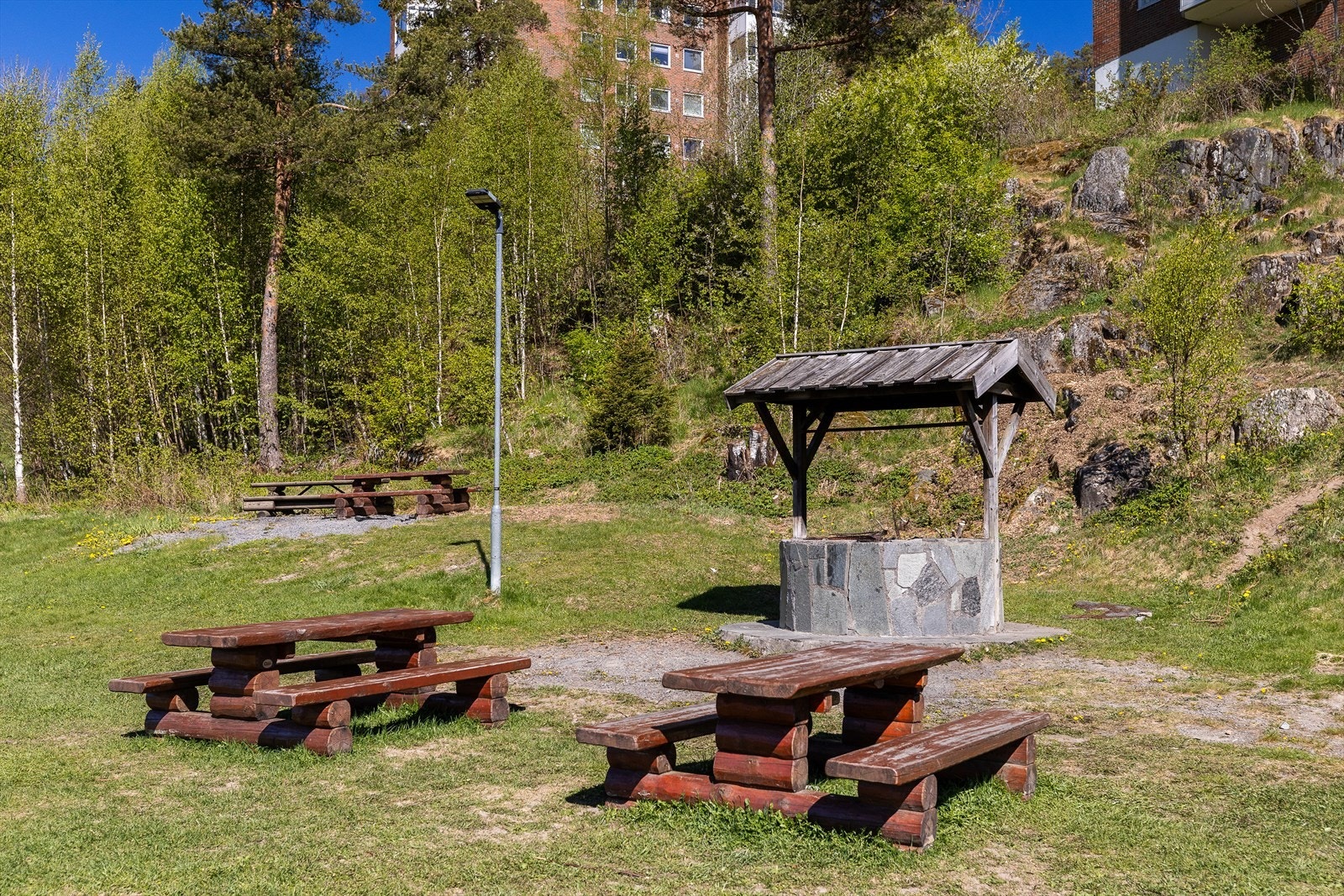 Beliggenheten kombinerer nærhet til naturen med enkel tilgang til byens fasiliteter. Galleribilde