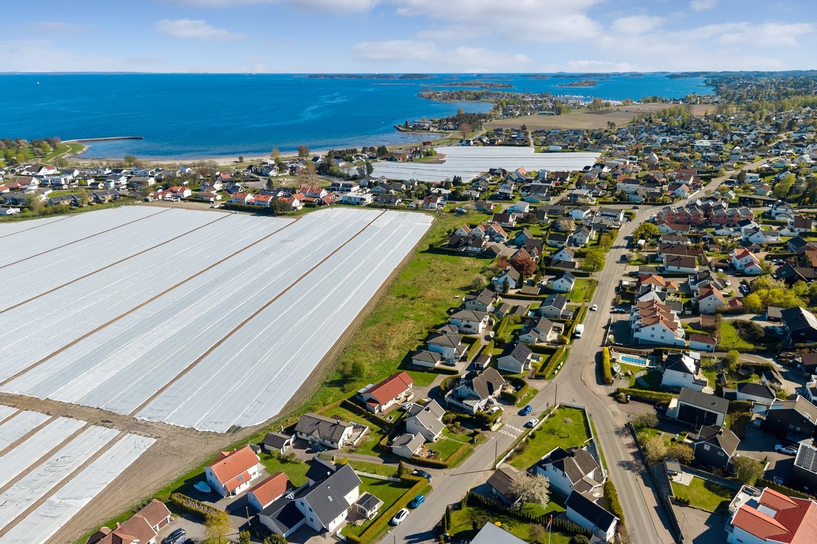 Området er barnevennlig med kort og trygg vei til både barne- og ungdomsskole. Galleribilde