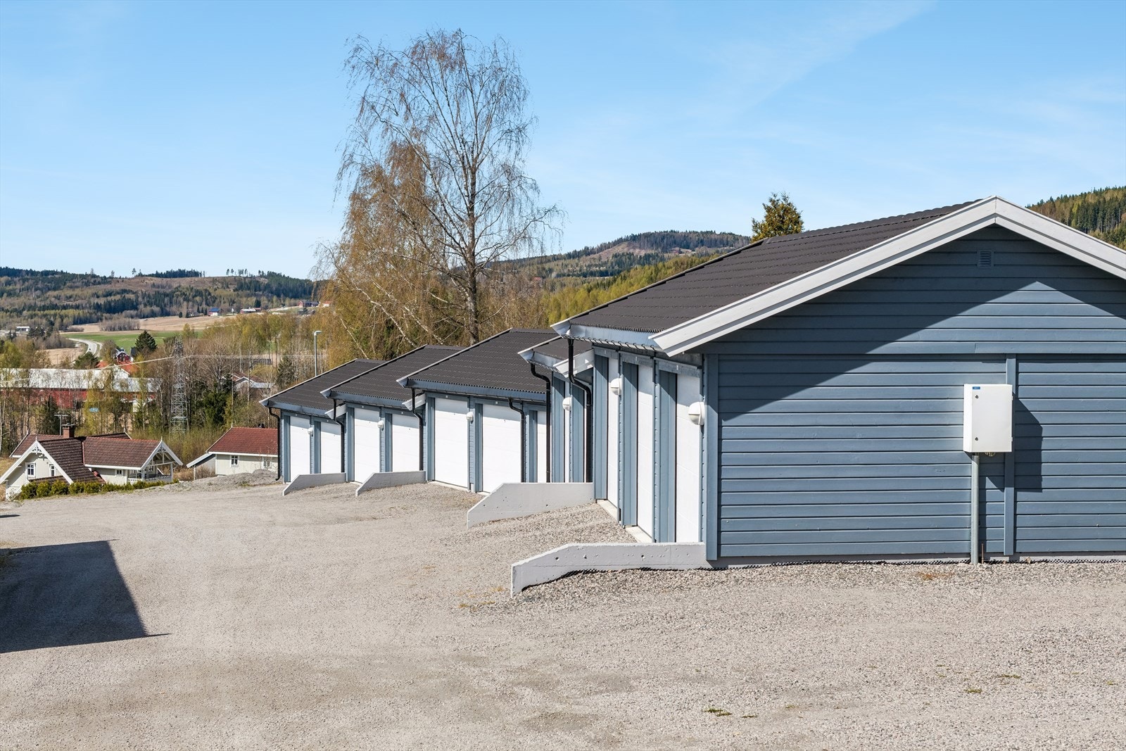 Det medfølger garasje i fellesanlegg fra 2020. Det er mulighet for elbil lader. Galleribilde