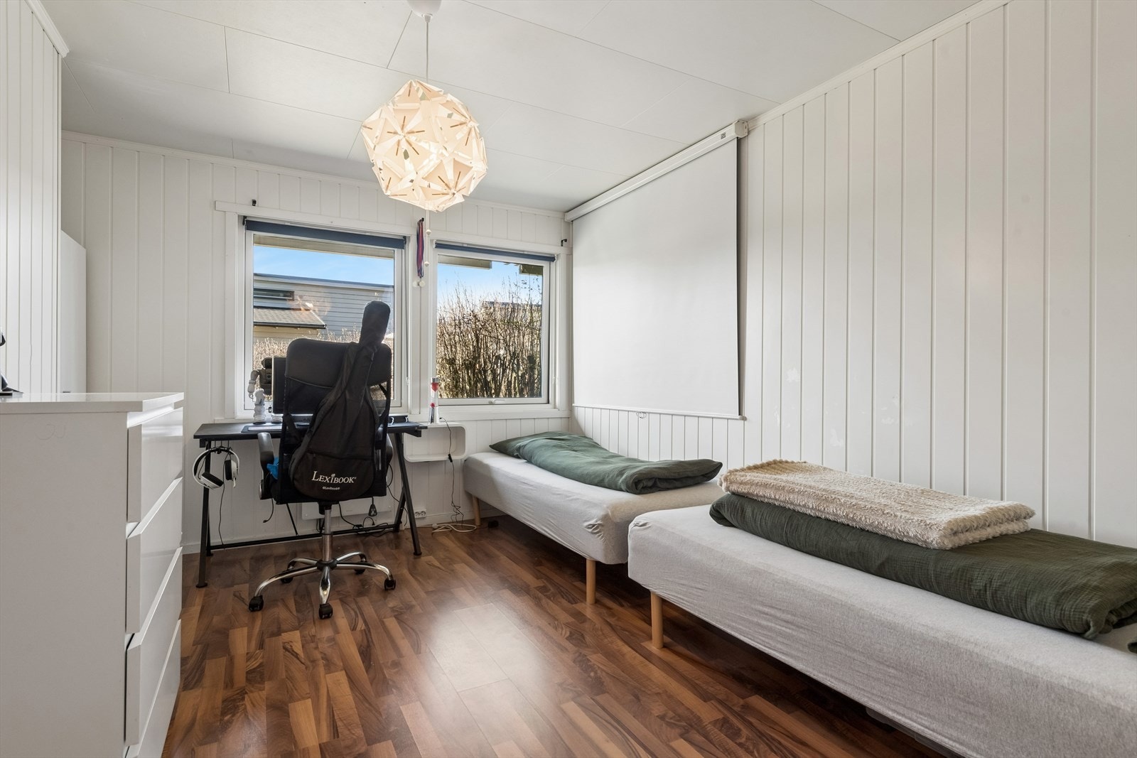 Soverom 3 er lyst og romslig. Galleribilde