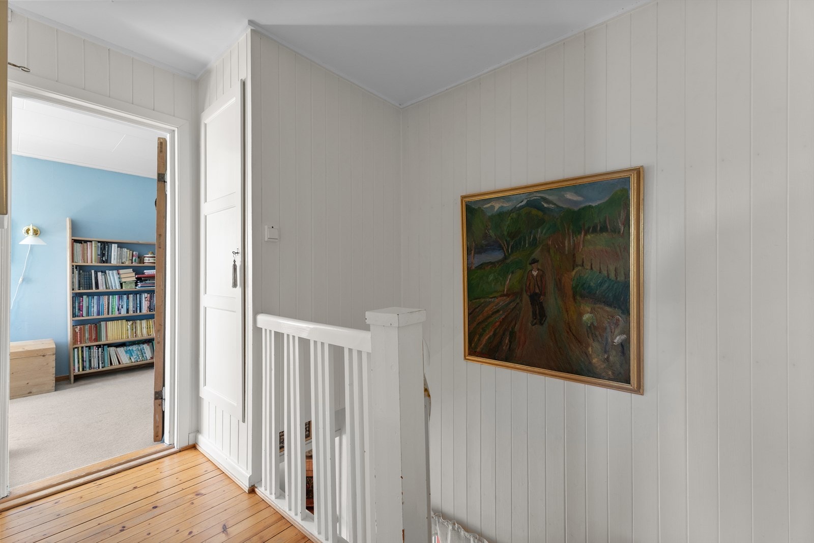 Trappeadkomst til 2.etasje Galleribilde