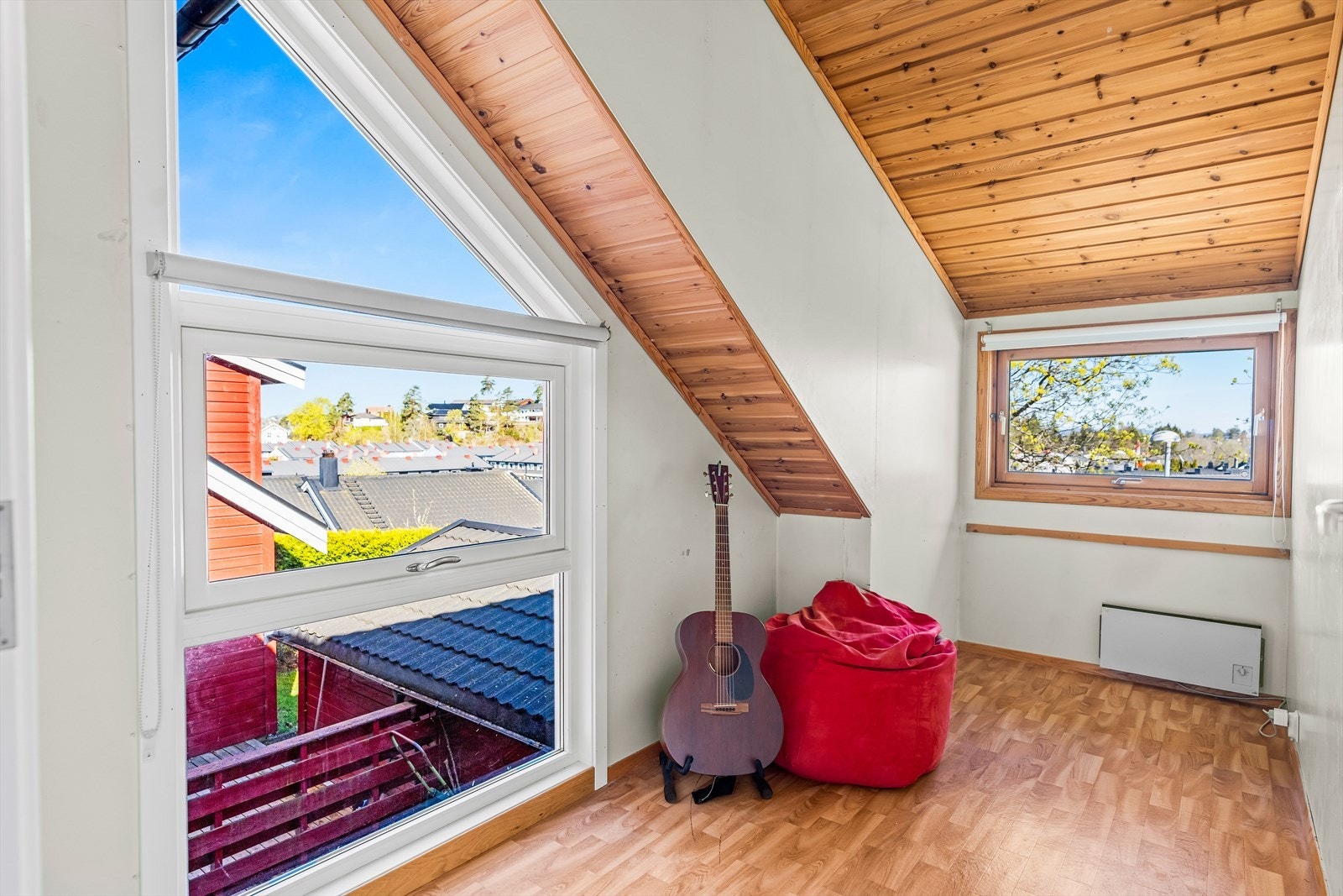 Soverom 2. Har godt med plass, og kan innredes etter eget ønske. Galleribilde