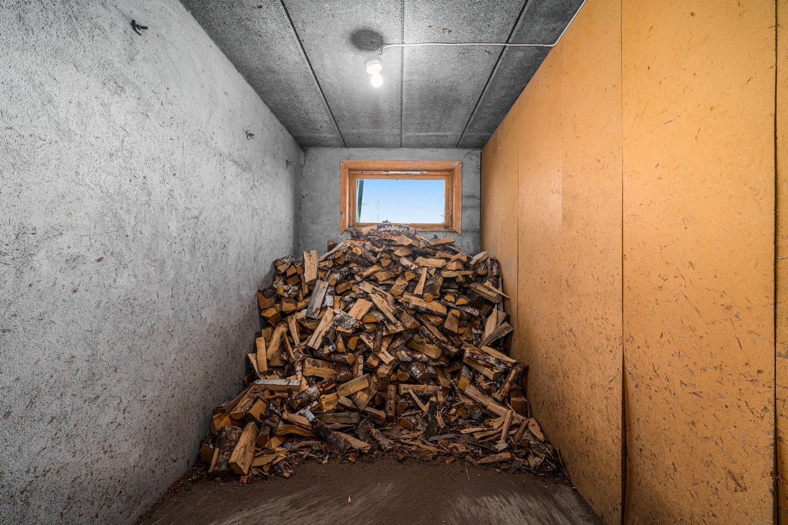 Vedbod Galleribilde