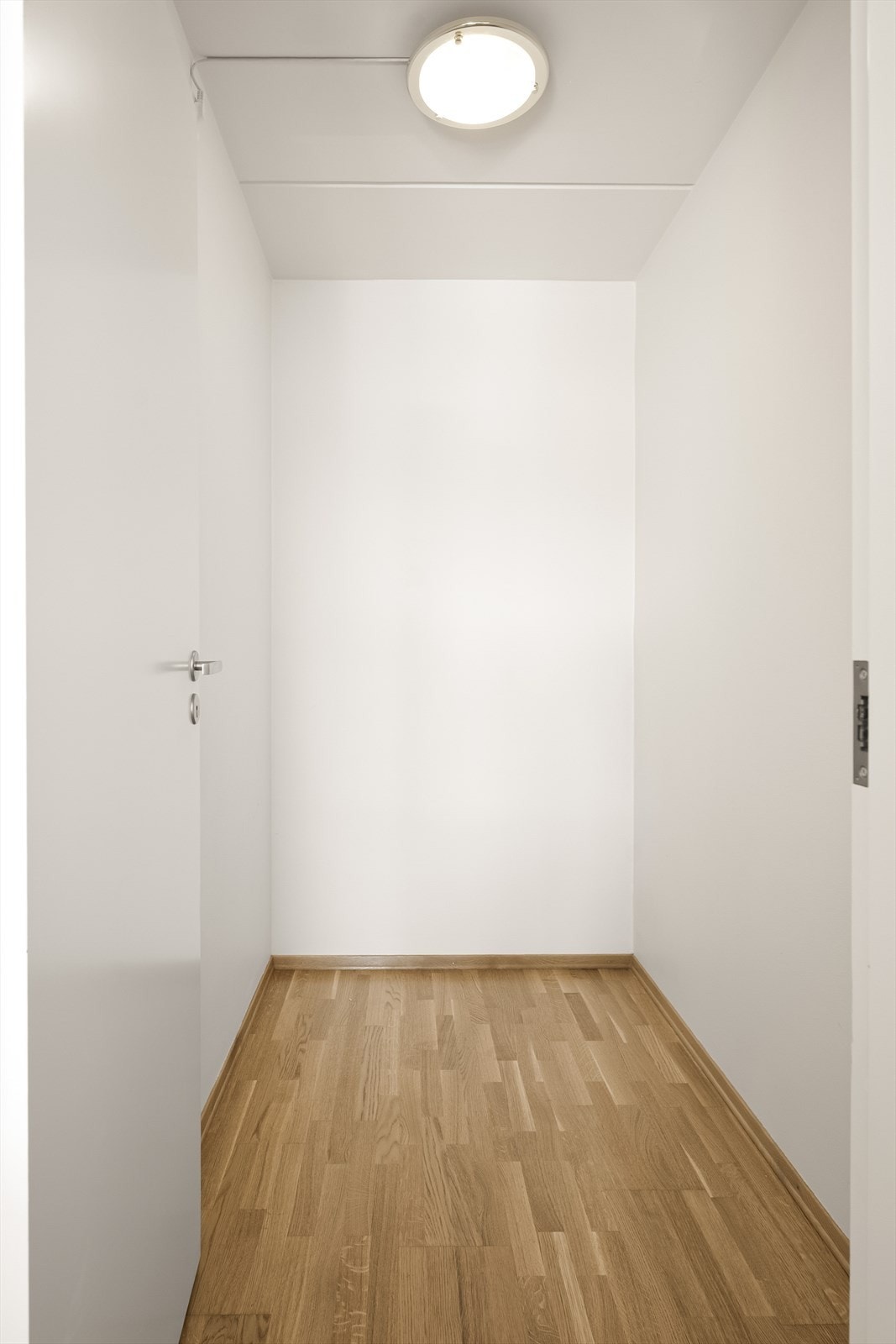 En praktisk innvendig bod gir ekstra lagringsplass. Galleribilde