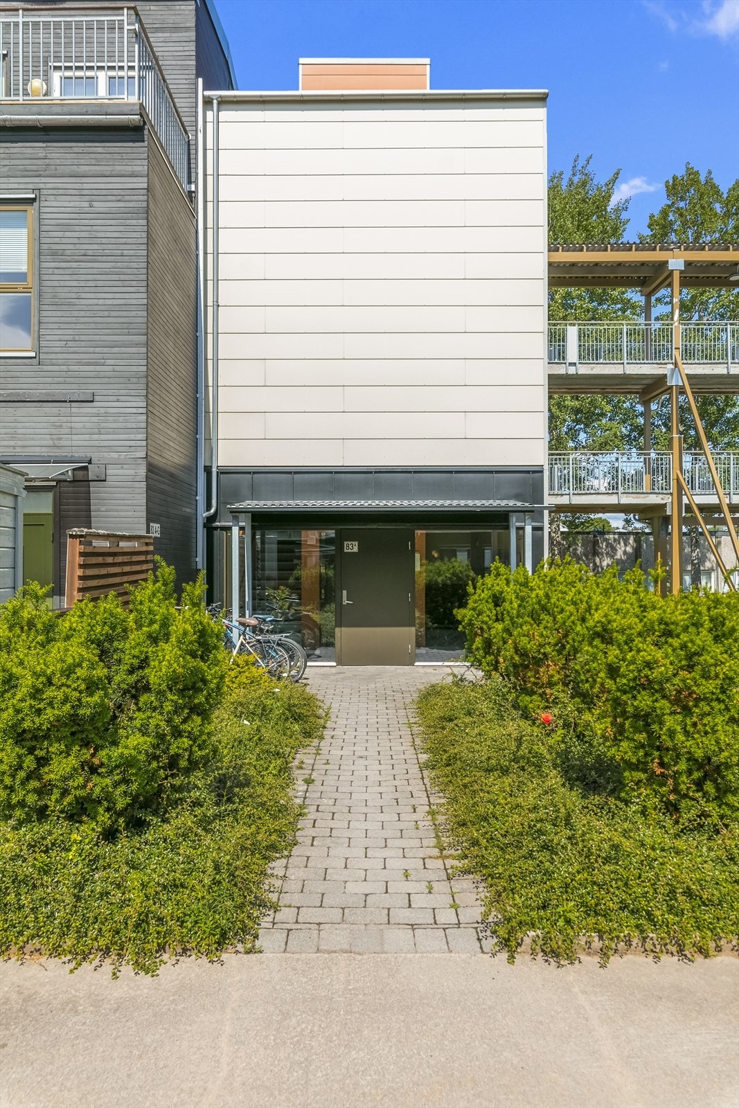 Innbydende og hyggelig inngang til leiligheten! Galleribilde