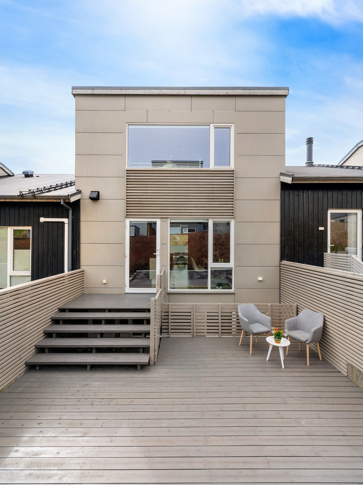 Øverste etasje kan brukes som soverom eller ekstra stue Galleribilde
