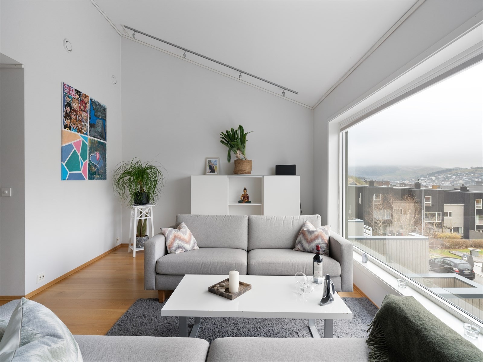 Flere møbleringsmuligheter i stuen Galleribilde