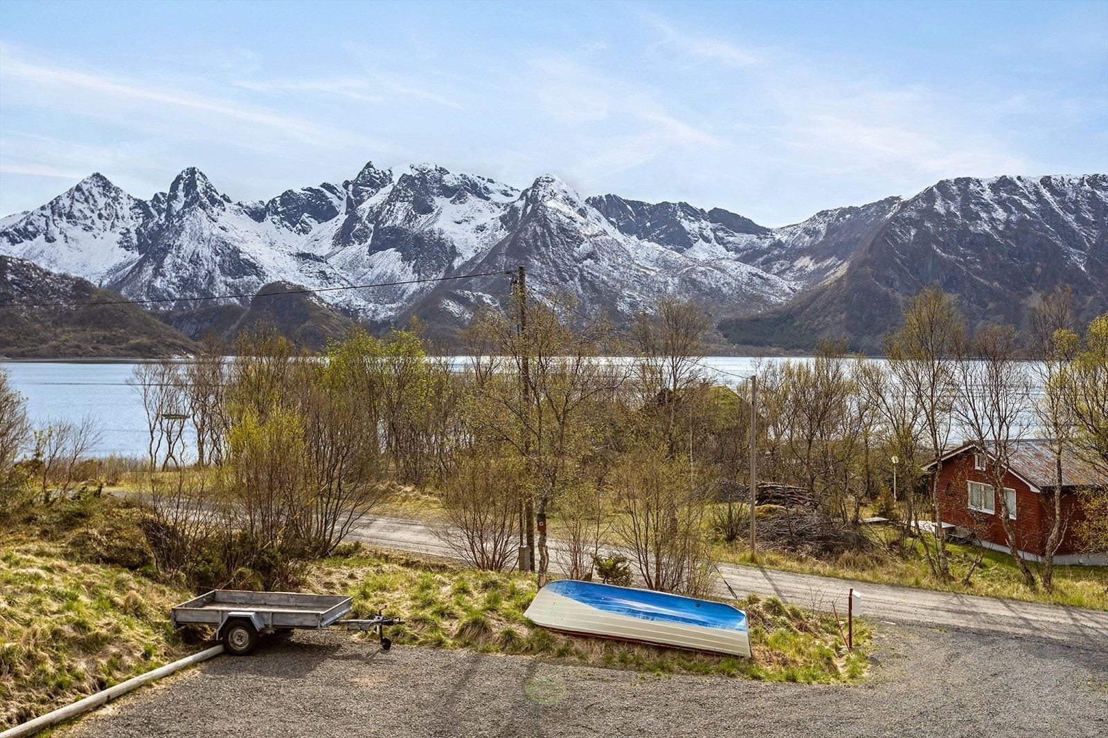 Båt og henger(Ikke skilt på henger) følger med Galleribilde