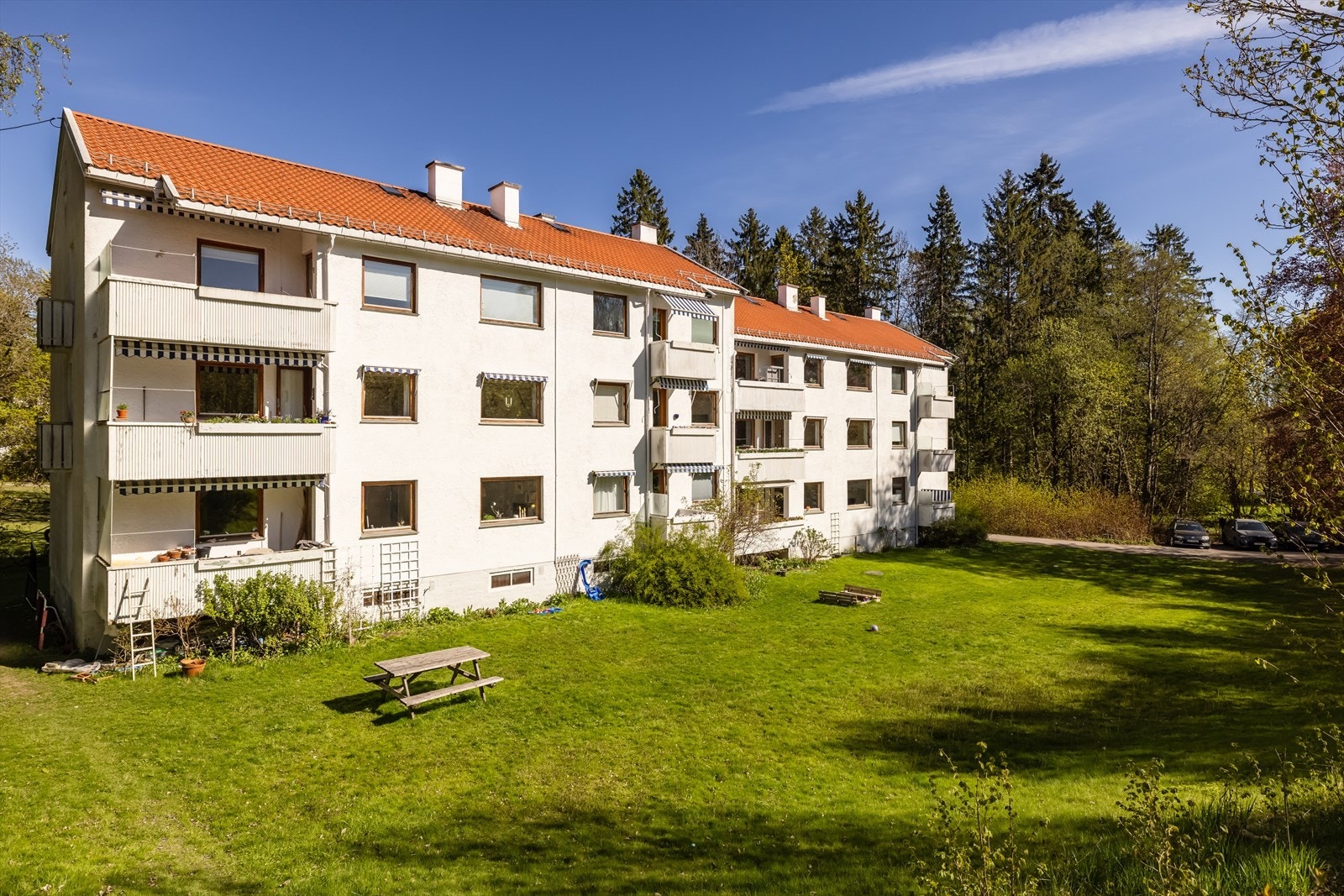 Aksjelaget består av 12 aksjeleiligheter. Galleribilde