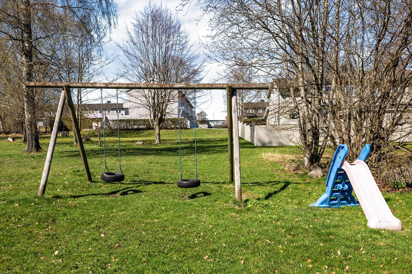Flere lekeplasser og barnehager i nabolaget. Galleribilde