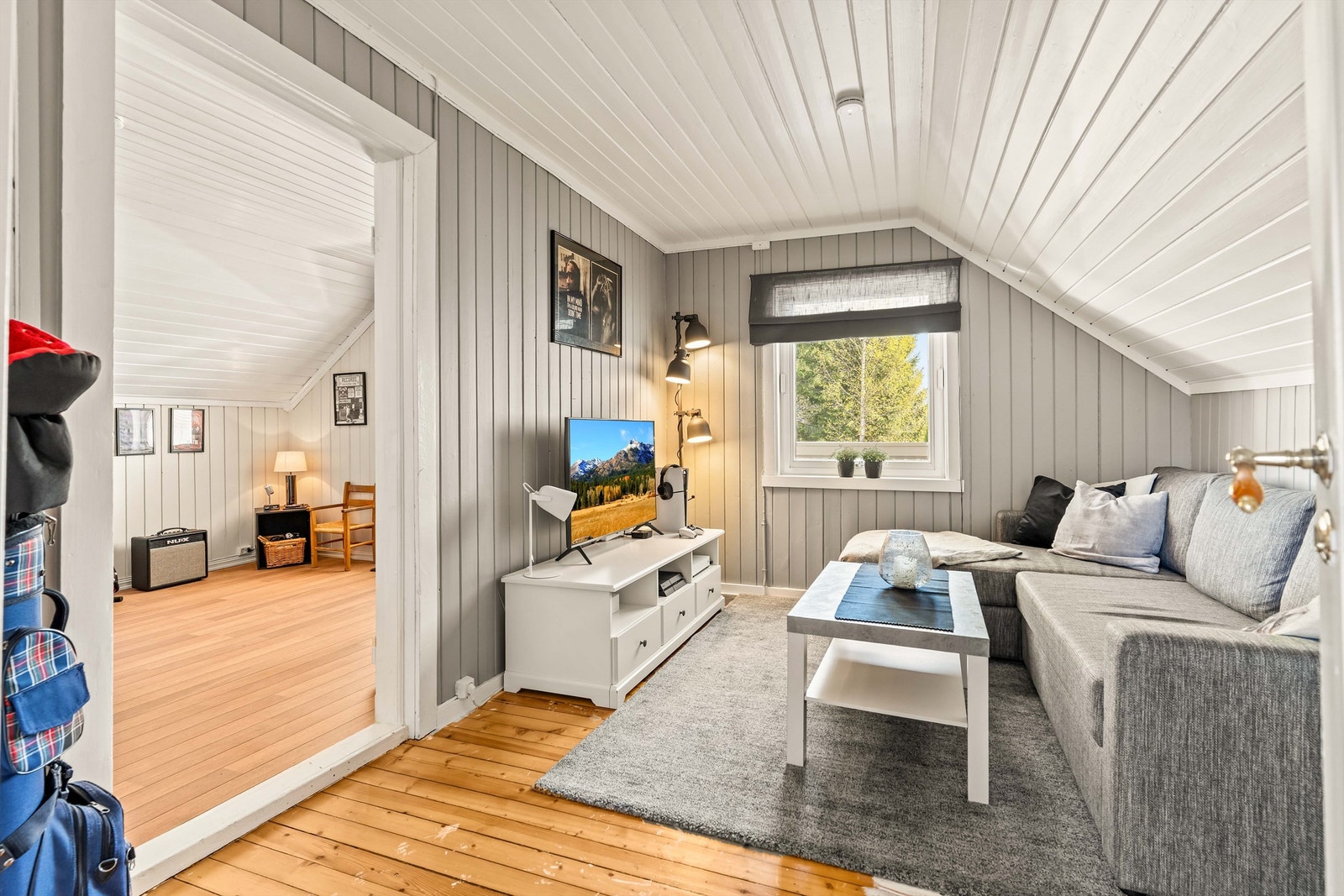 Loftstue, også godkjent som soverom. Galleribilde
