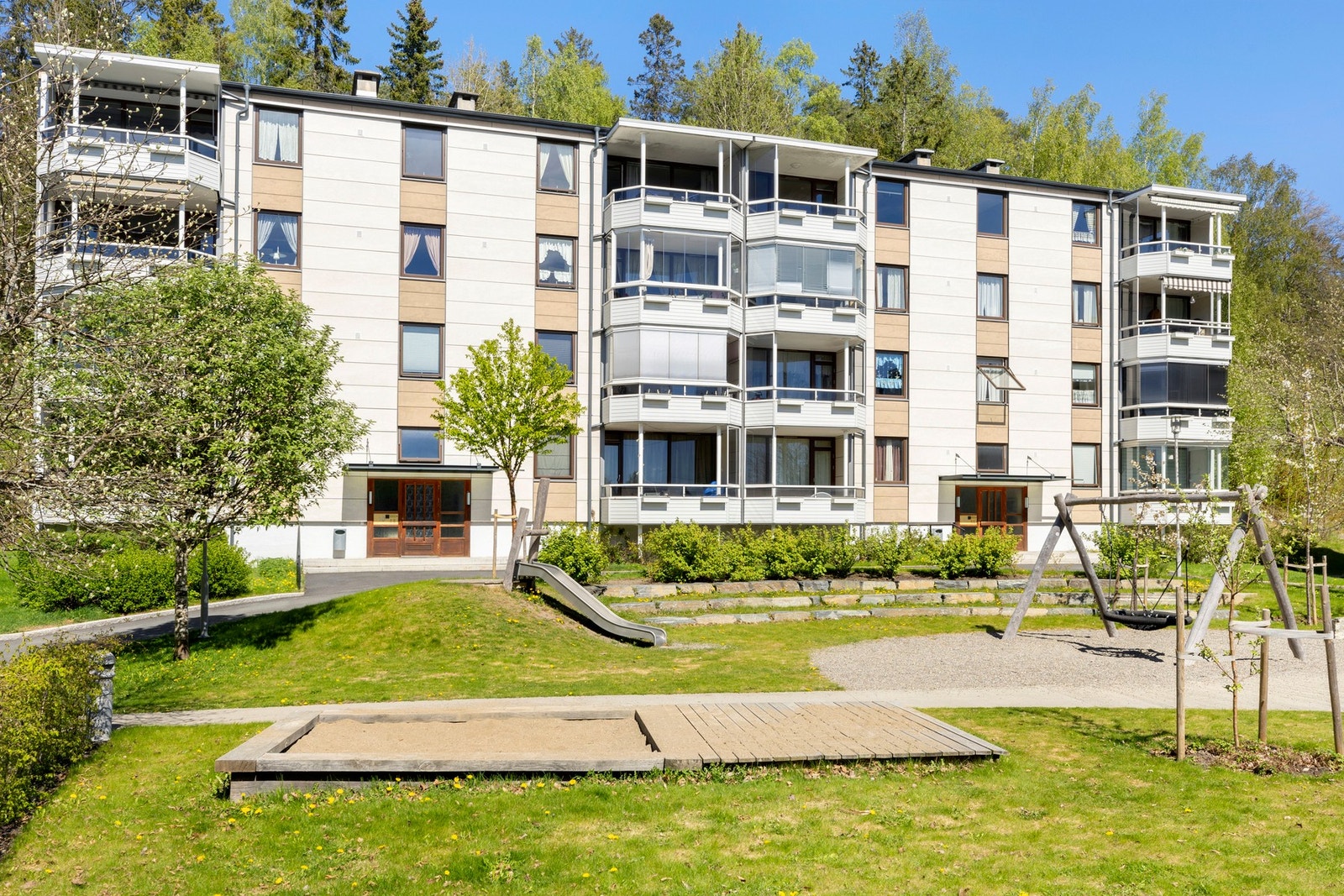 Nærområde med gode turmuligheter året rundt. Galleribilde