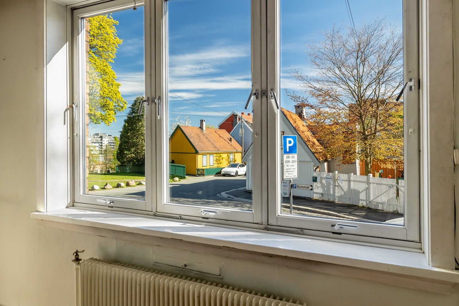Med leiligheten får du kvaliteter som fyring, varmtvann og internett inkludert i fellesutgiftene Galleribilde