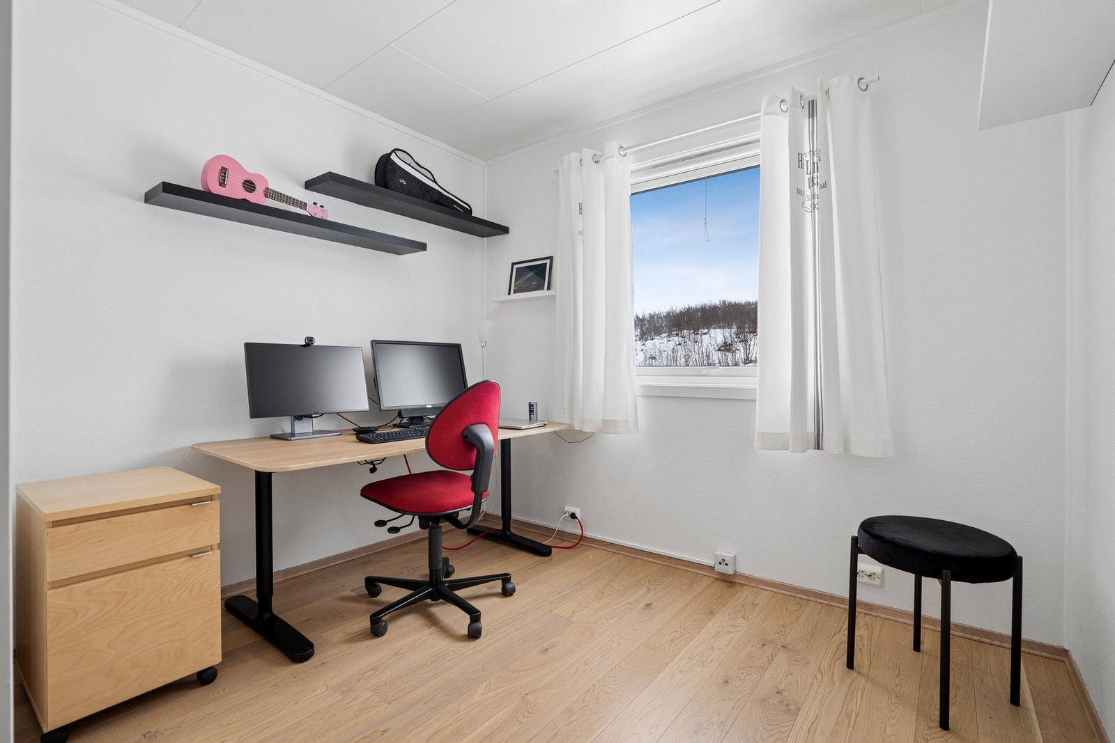 Det tredje soverommet, som i dag benyttes som kontor. Galleribilde