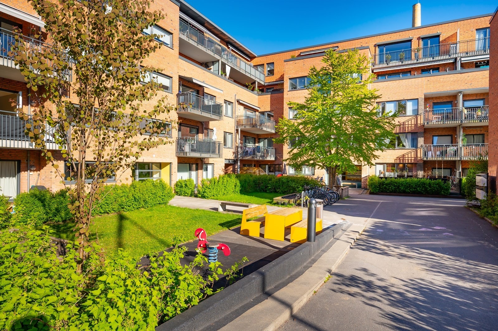 Fellesområde og fasade. Galleribilde