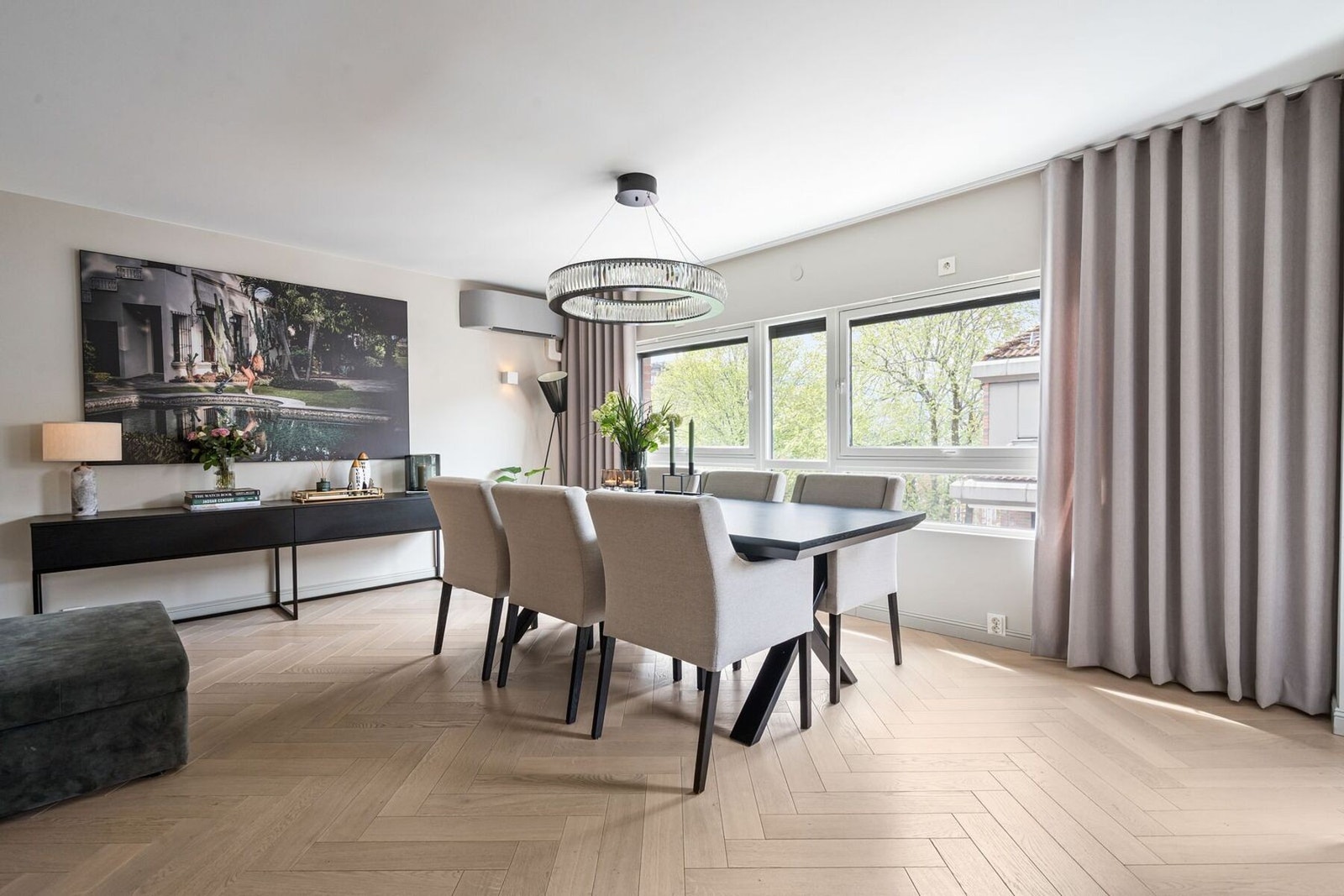 Her kan du samle familie og venner for en hyggelig aften. Galleribilde