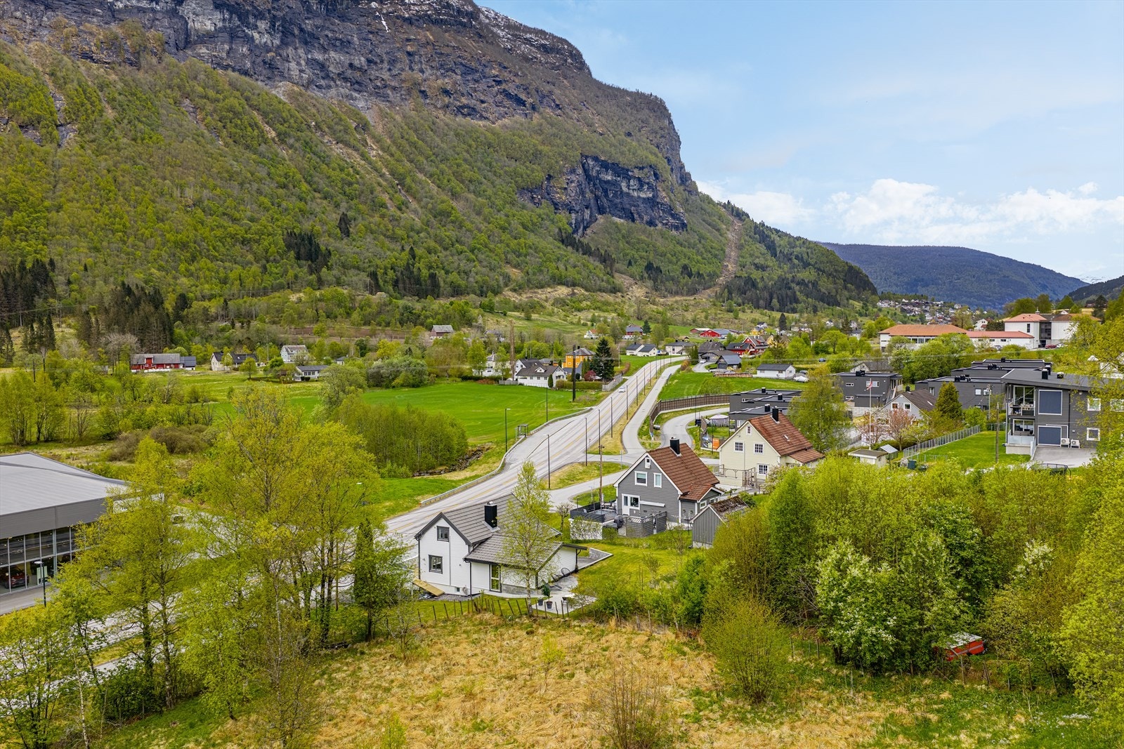 Velkommen til en hyggelig visning! | Foto Blåtind fotografikk | Galleribilde