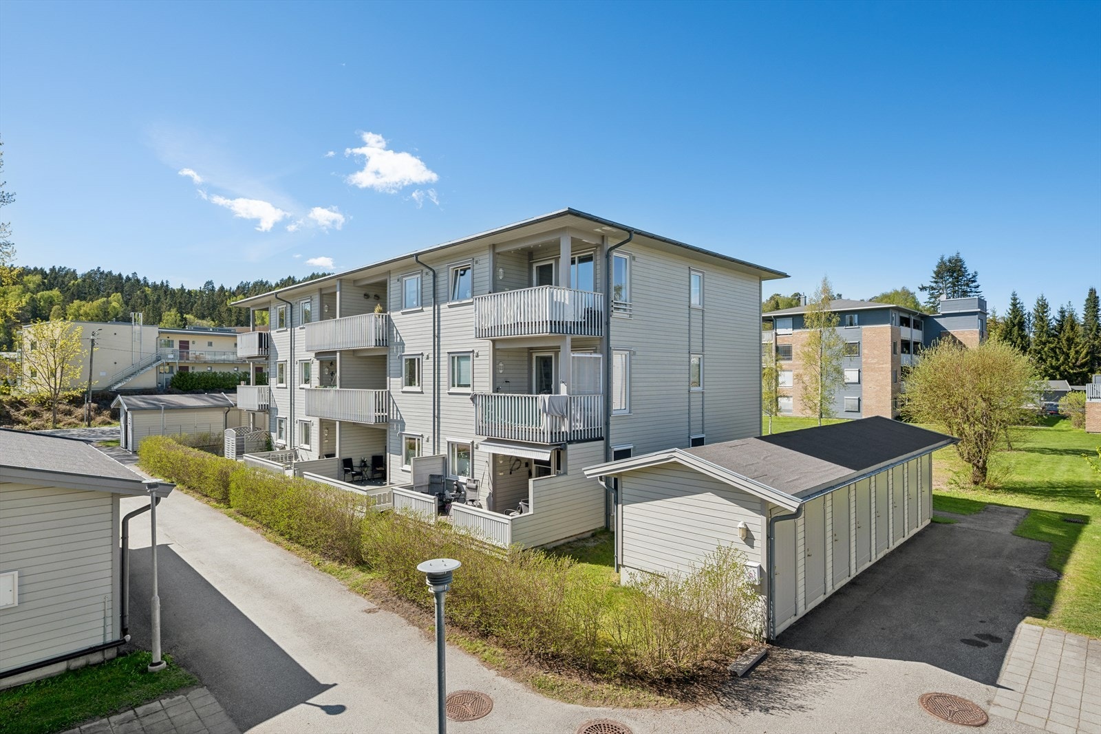 Her ligger alt til rette for en enkel og behagelig hverdag med gangavstand til det meste byen har å tilby. Galleribilde