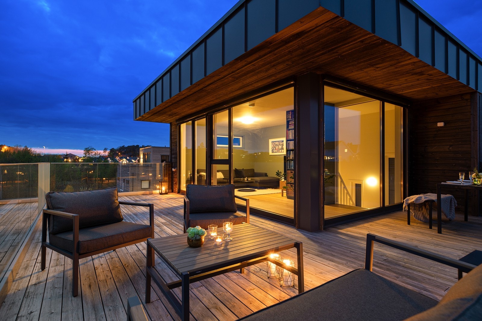 Kveldsstemning på takterrassen Galleribilde