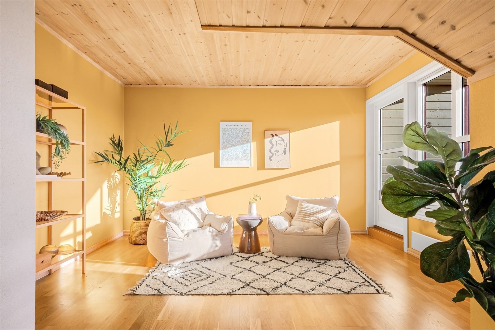 Loftstuen har mange og fleksible innredningsmuligheter. Galleribilde