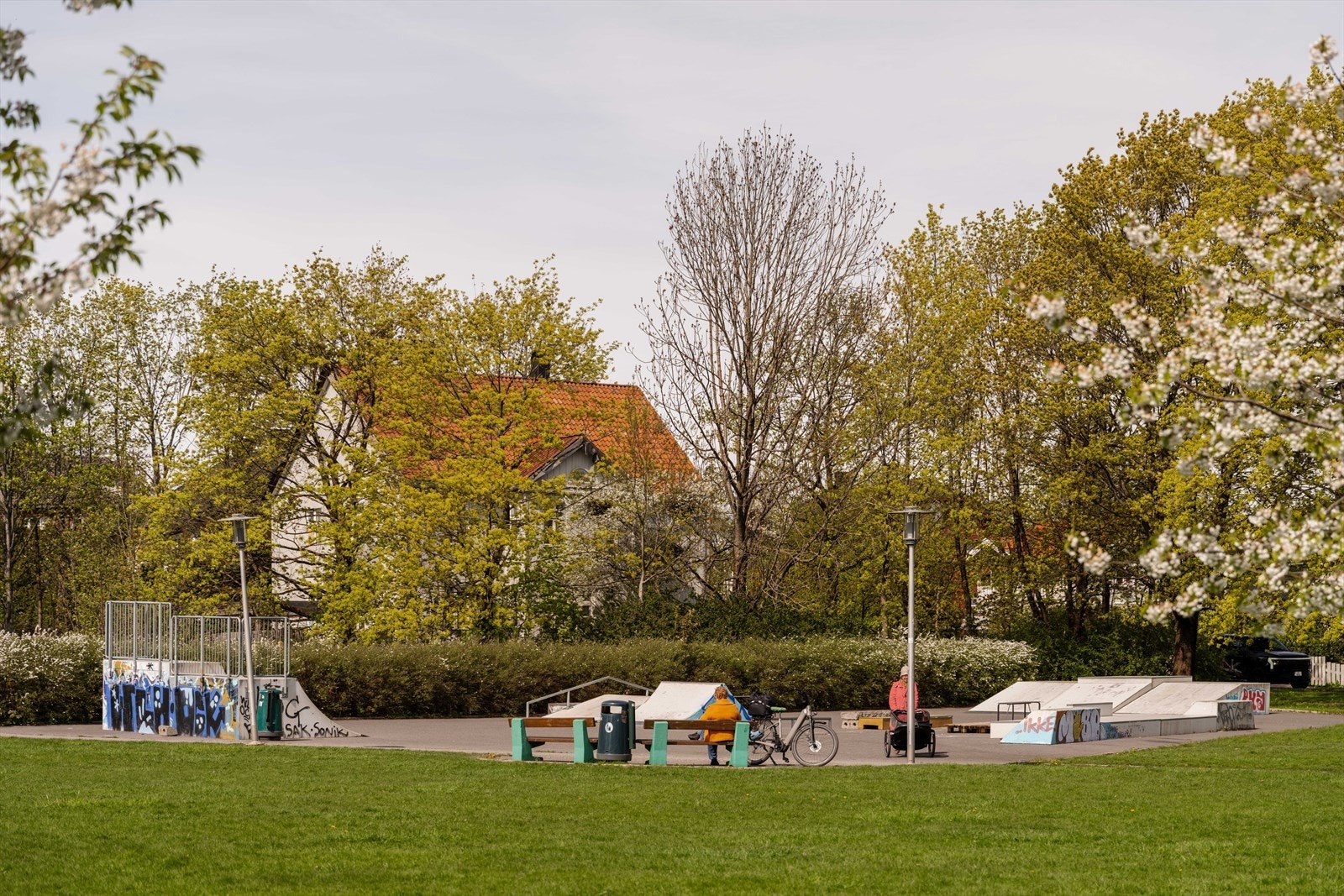 Teisen skatepark og Youngslunden er fine samlingspunkter for aktivitet. Galleribilde