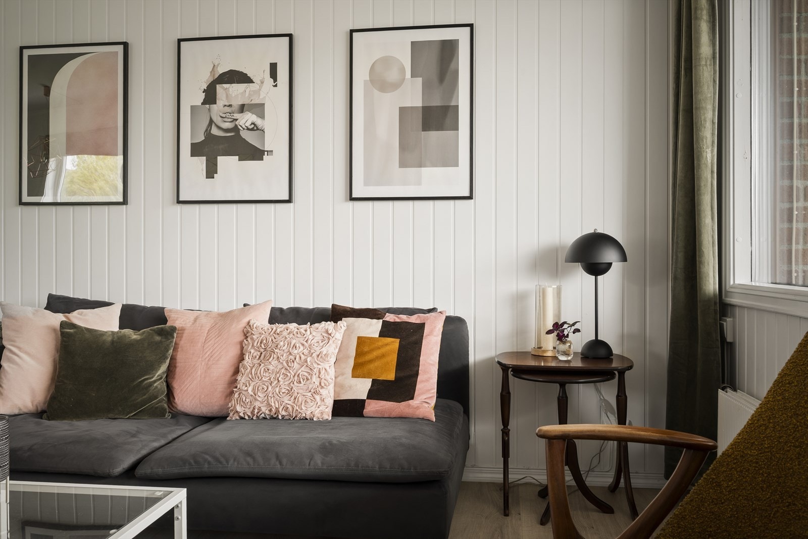 Her ligger alt til rette for hyggelige kvelder med familie og venner. Galleribilde