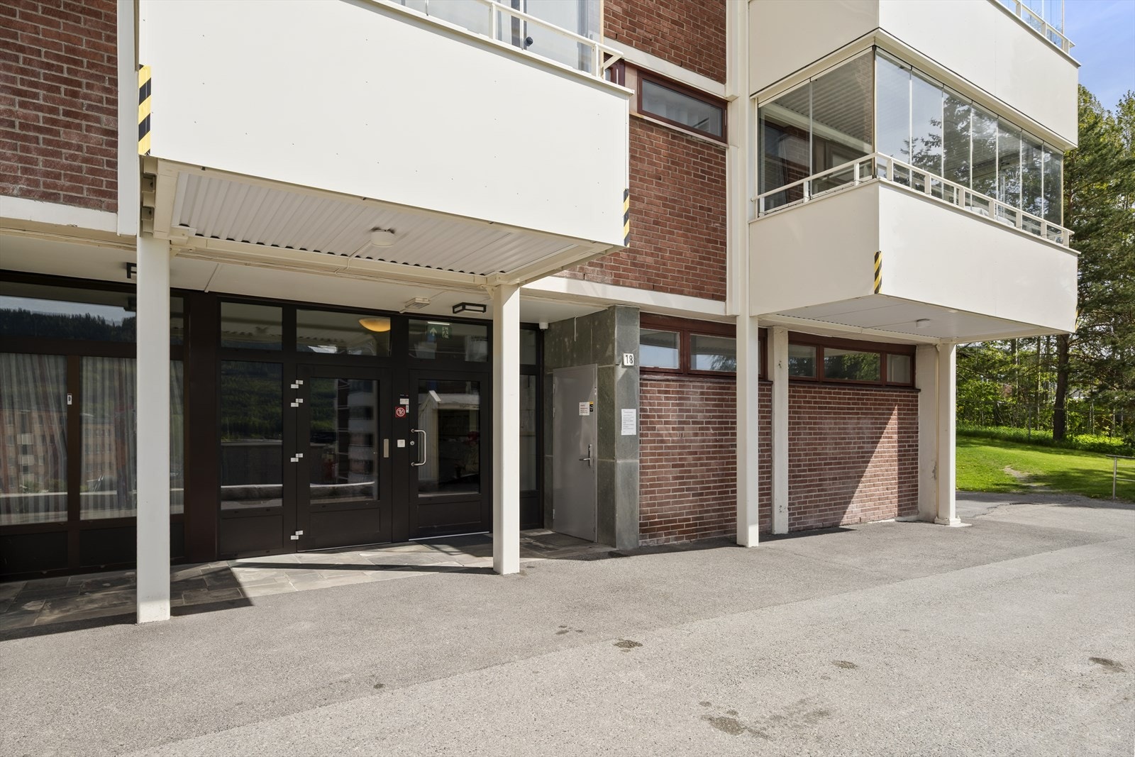 Velkommen inn til et veldrevet og hyggelig borettslag. Galleribilde